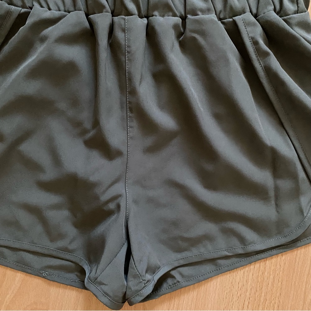 New In Get Up + Go Shorts - Picture 15 of 16
